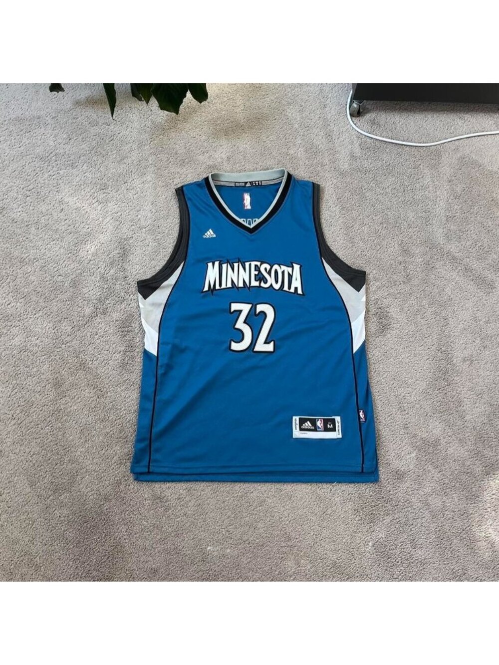 Blue / White Vintage Adidas / NBA / Timberwolves Towns Basketball Jersey
